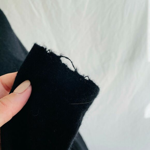 Karoo 100% Cashmere Sweater Knit Black Ruffle Back Long Sleeve Scoop Neck Size S - Picture 6 of 9